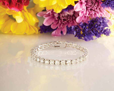 Why is it called a tennis bracelet?