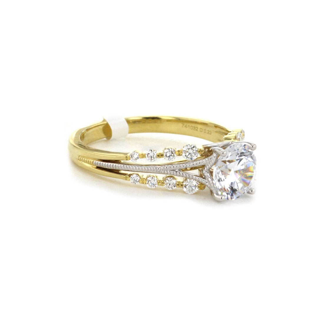 0.23 ctw Diamond Solitaire Engagement Ring