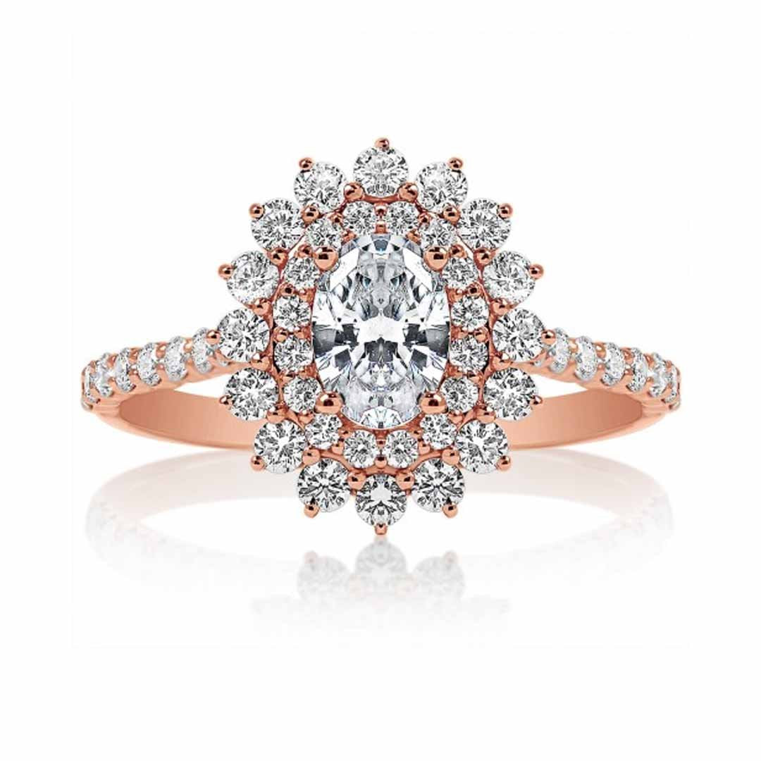 0.82 ctw Diamond Halo Engagement Ring