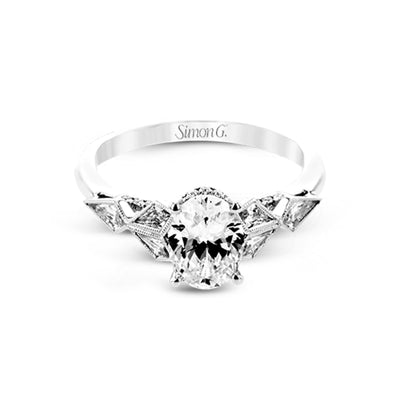 0.14 ctw Diamond Halo Engagement Ring