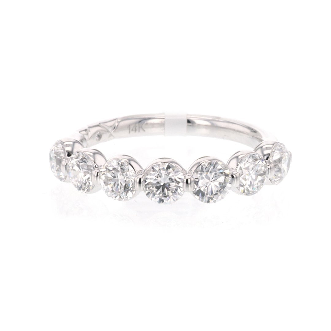 2.31 ctw Diamond Band