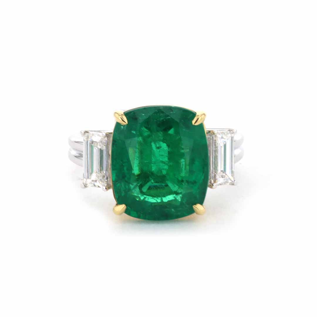 Emerald & Diamond Ring