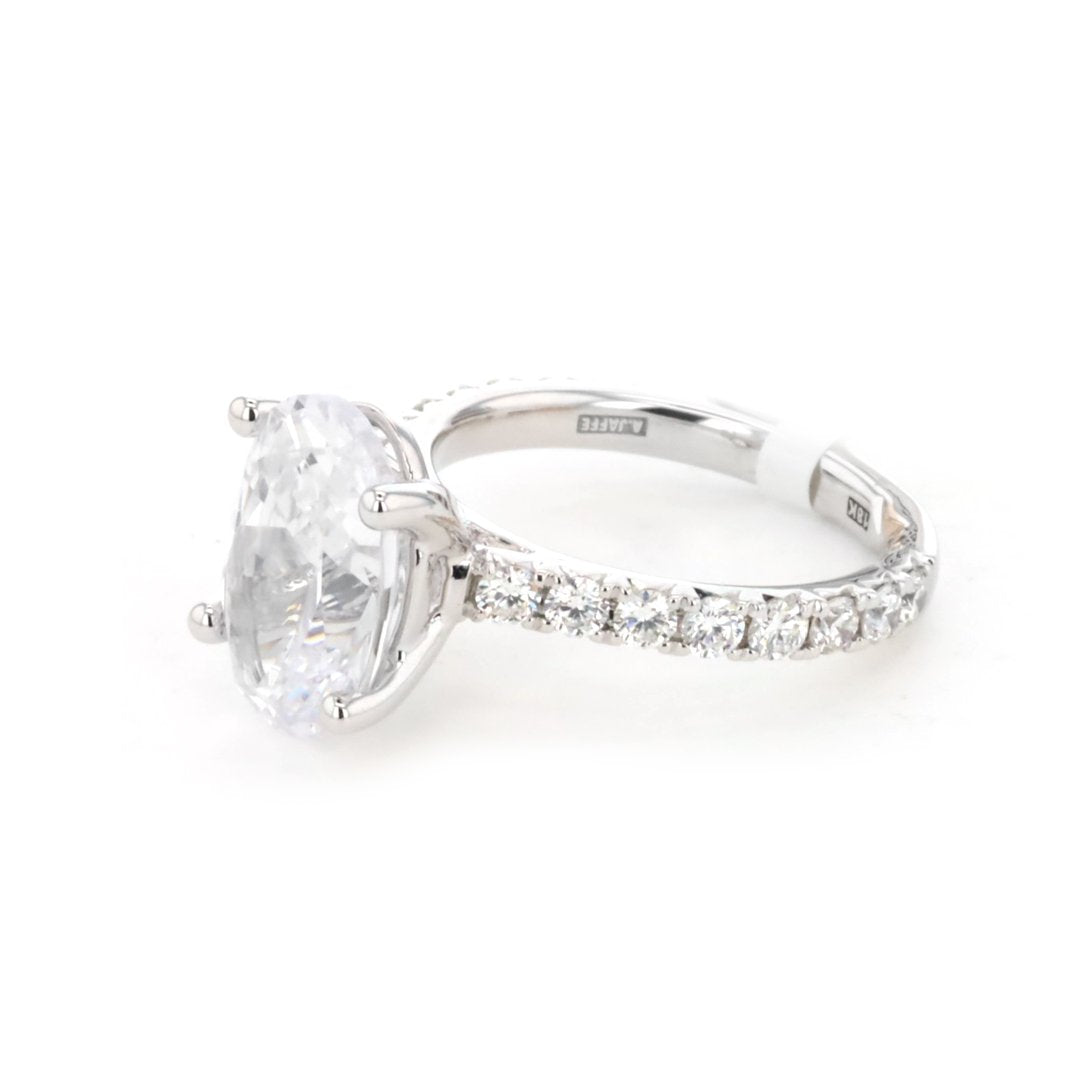 0.73 ctw Diamond Solitaire Engagement Ring