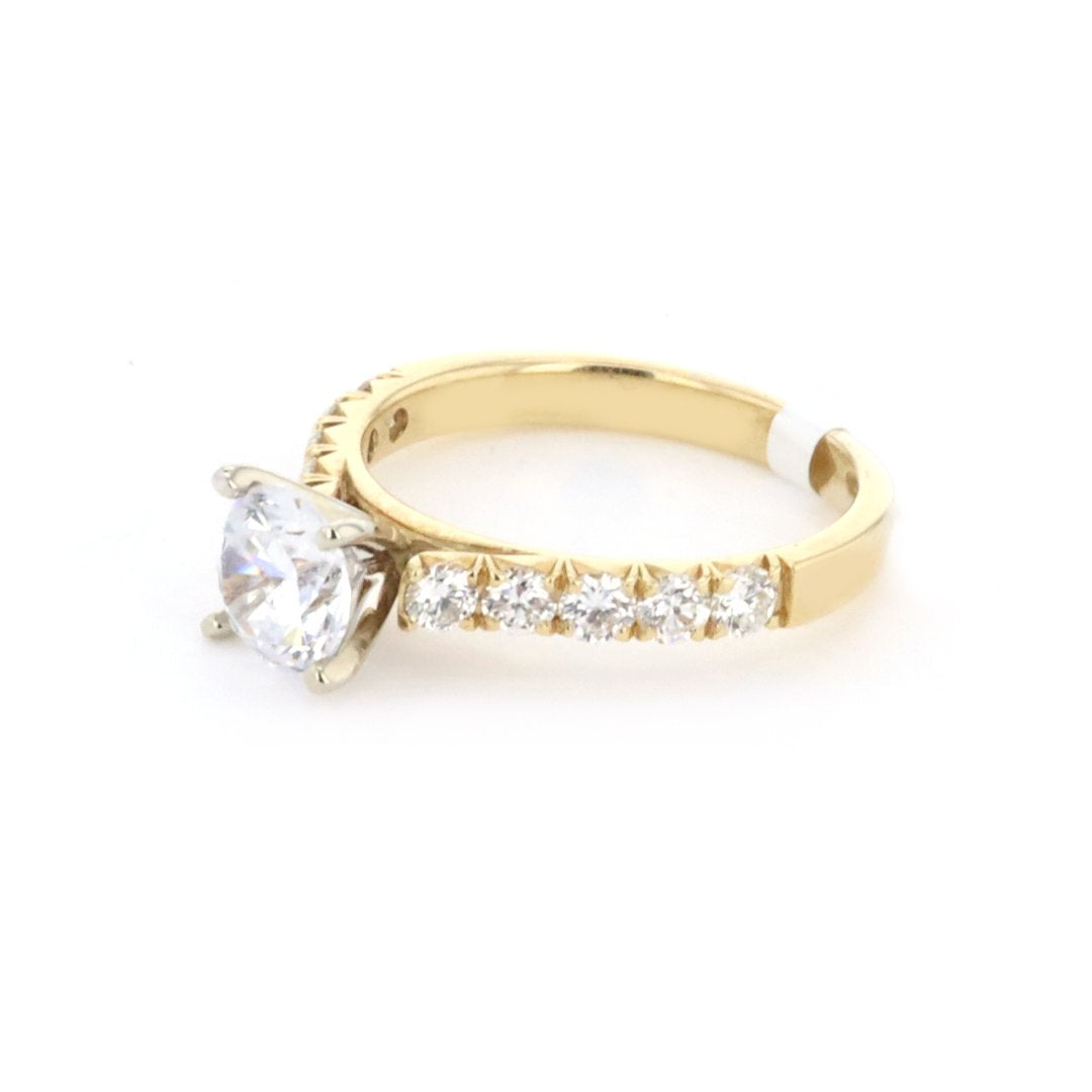 0.65 ctw Diamond Solitaire Engagement Ring